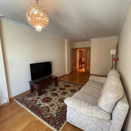 Apartamento En Ribeira A 200M De La Playa Luaran gambar